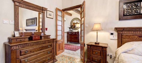3 bedrooms Townhouse in Attard, Malta No. 9021 9