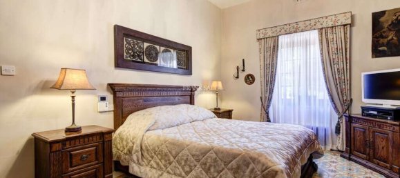 3 bedrooms Townhouse in Attard, Malta No. 9021 19