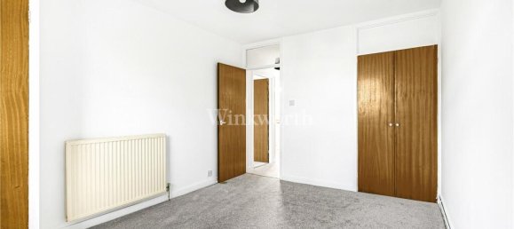 Квартира с 1 спальней в Бекенхэм, Великобритания № 3510 4