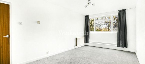 Квартира с 1 спальней в Бекенхэм, Великобритания № 3510 2