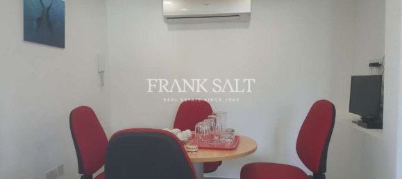 235m² Office in Ta' Xbiex, Malta No. 12819 2