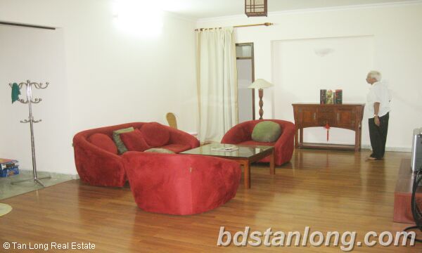 2 Schlafzimmer Wohnung in Cau Giay, Vietnam, Nr. 6963