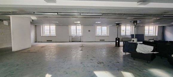 Büro in Caserta, Italy 290m², Nr. 2035 21