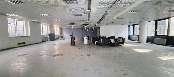 Büro in Caserta, Italy 290m², Nr. 2035 24