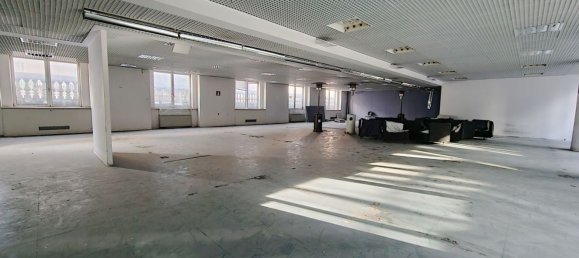 Büro in Caserta, Italy 290m², Nr. 2035 18