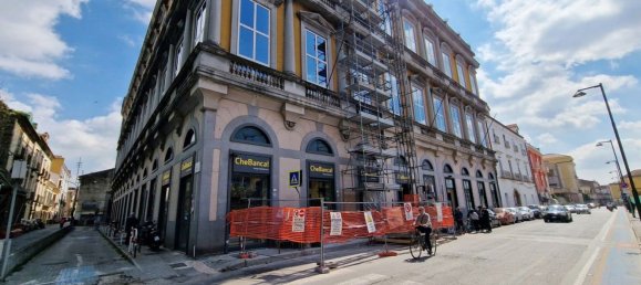 Büro in Caserta, Italy 290m², Nr. 2035 31