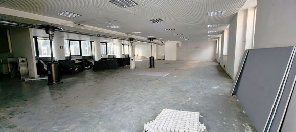 Büro in Caserta, Italy 290m², Nr. 2035 13