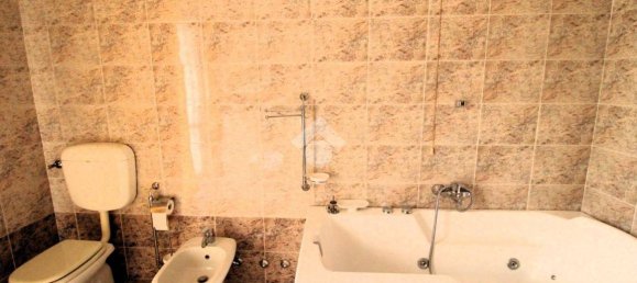 4 Schlafzimmer Haus in Gambettola, Italy, Nr. 125950 26