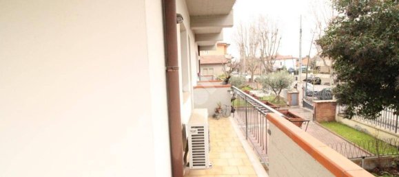 4 Schlafzimmer Haus in Gambettola, Italy, Nr. 125950 15