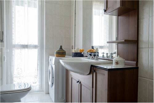 Apartamento T2 em Cinisello Balsamo, Italy N.º 279229