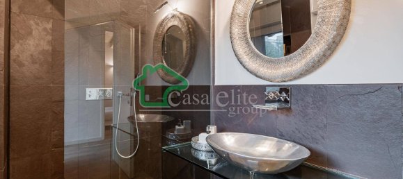 Дом с 5 комнатами в Крема, Италия № 208084 85