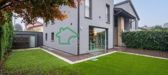 Дом с 5 комнатами в Крема, Италия № 208084 66