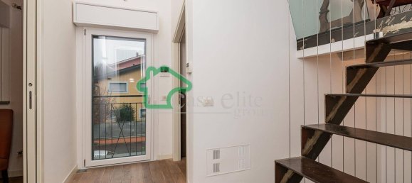 Дом с 5 комнатами в Крема, Италия № 208084 83