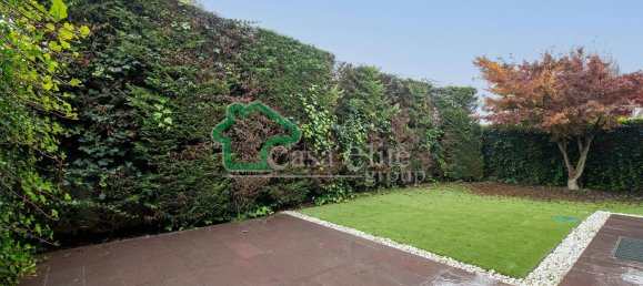 Дом с 5 комнатами в Крема, Италия № 208084 96