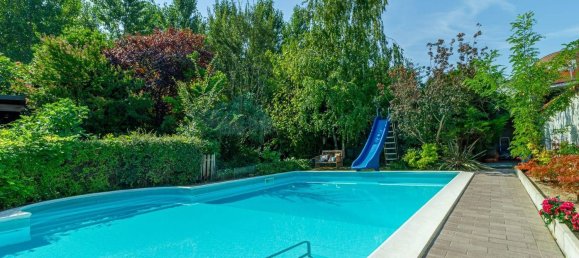 9 bedrooms Villa in Cento, Italy No. 313350 8