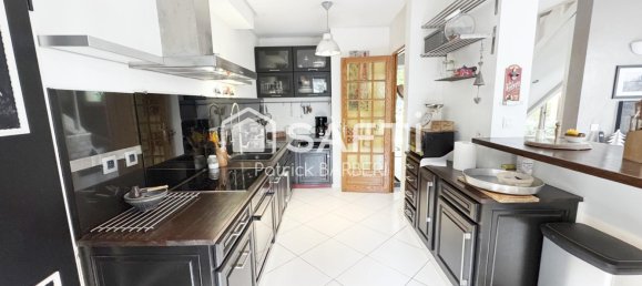 4 Schlafzimmer Haus in Val-d'Oise, France, Nr. 284667 5