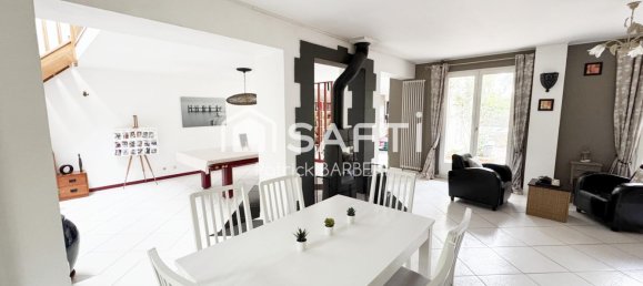 4 Schlafzimmer Haus in Val-d'Oise, France, Nr. 284667 3