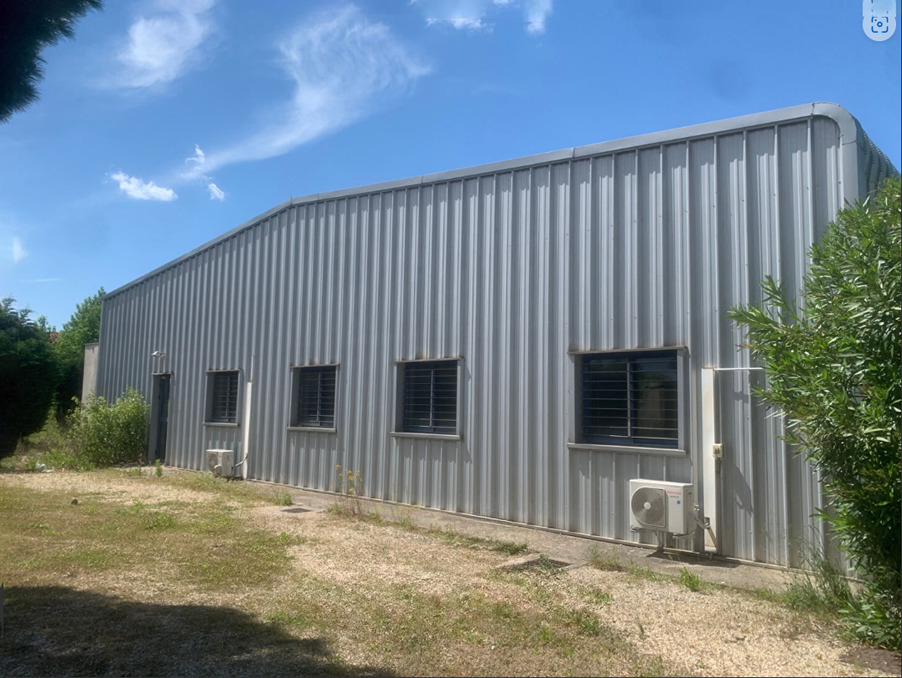  Commercial property in Carcassonne, France No. 292579