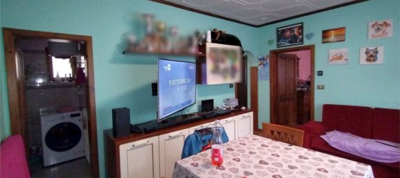 3غرفة شقة في Udine, Italy رقم 72058 3