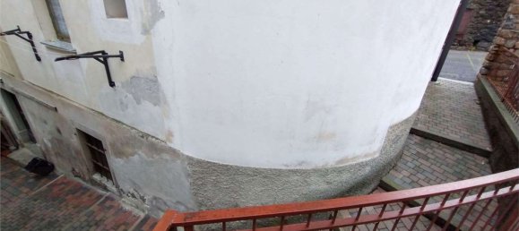 3غرفة شقة في Udine, Italy رقم 72058 17