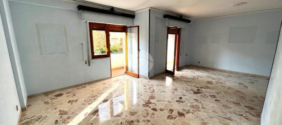 Квартира с 5 комнатами в Палермо, Италия № 237424 4