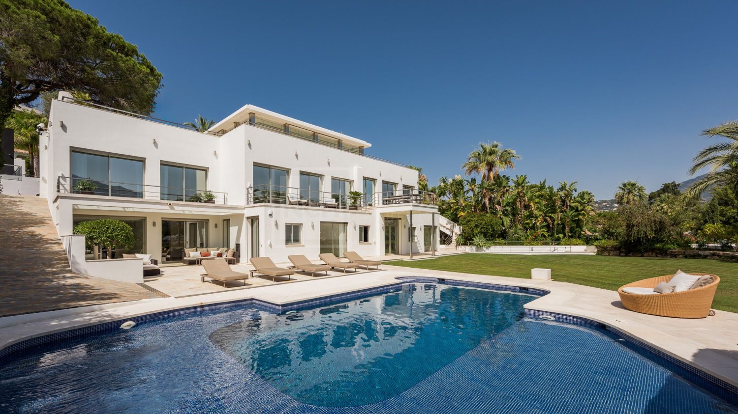7 Schlafzimmer Villa in Marbella, Spain, Nr. 120432