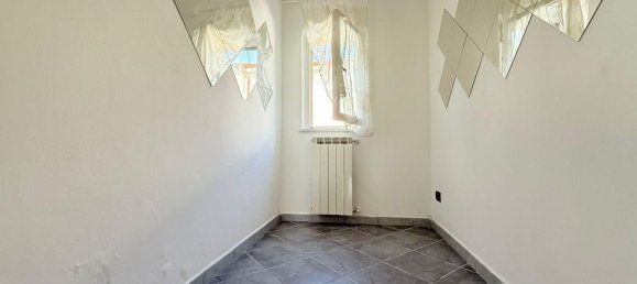 Villa de 3 habitaciónes en Massa, Italy No. 296398 15