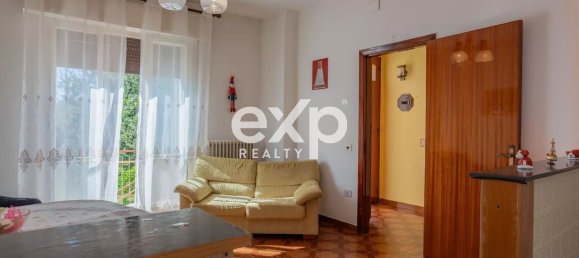 9 rooms House in Monte Porzio, Italy No. 310635 8
