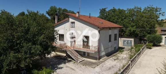 9 rooms House in Monte Porzio, Italy No. 310635 2