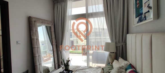 3 bedrooms Townhouse in Dubai, UAE No. 24693 14