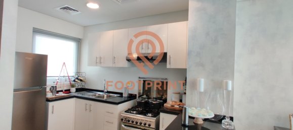 3 bedrooms Townhouse in Dubai, UAE No. 24693 6