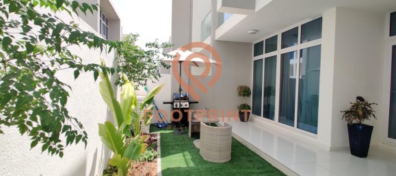 3 bedrooms Townhouse in Dubai, UAE No. 24693 22