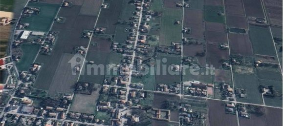 3 bedrooms House in Cento, Italy No. 283589 9