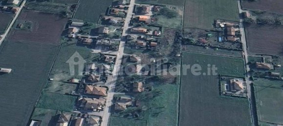 3 bedrooms House in Cento, Italy No. 283589 7