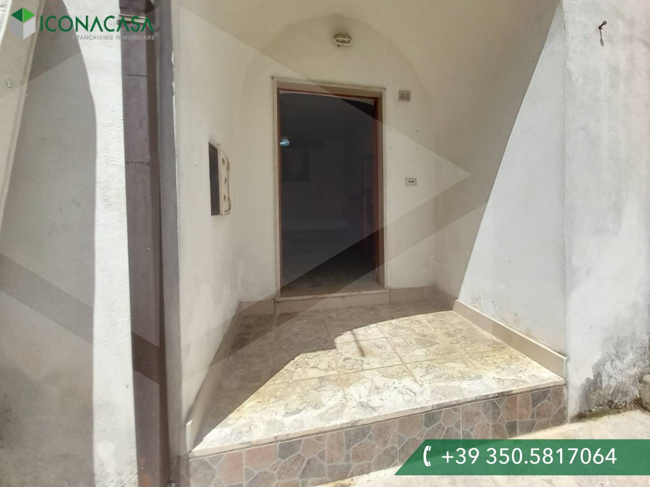 Estudio en Ischitella, Italy No. 22711