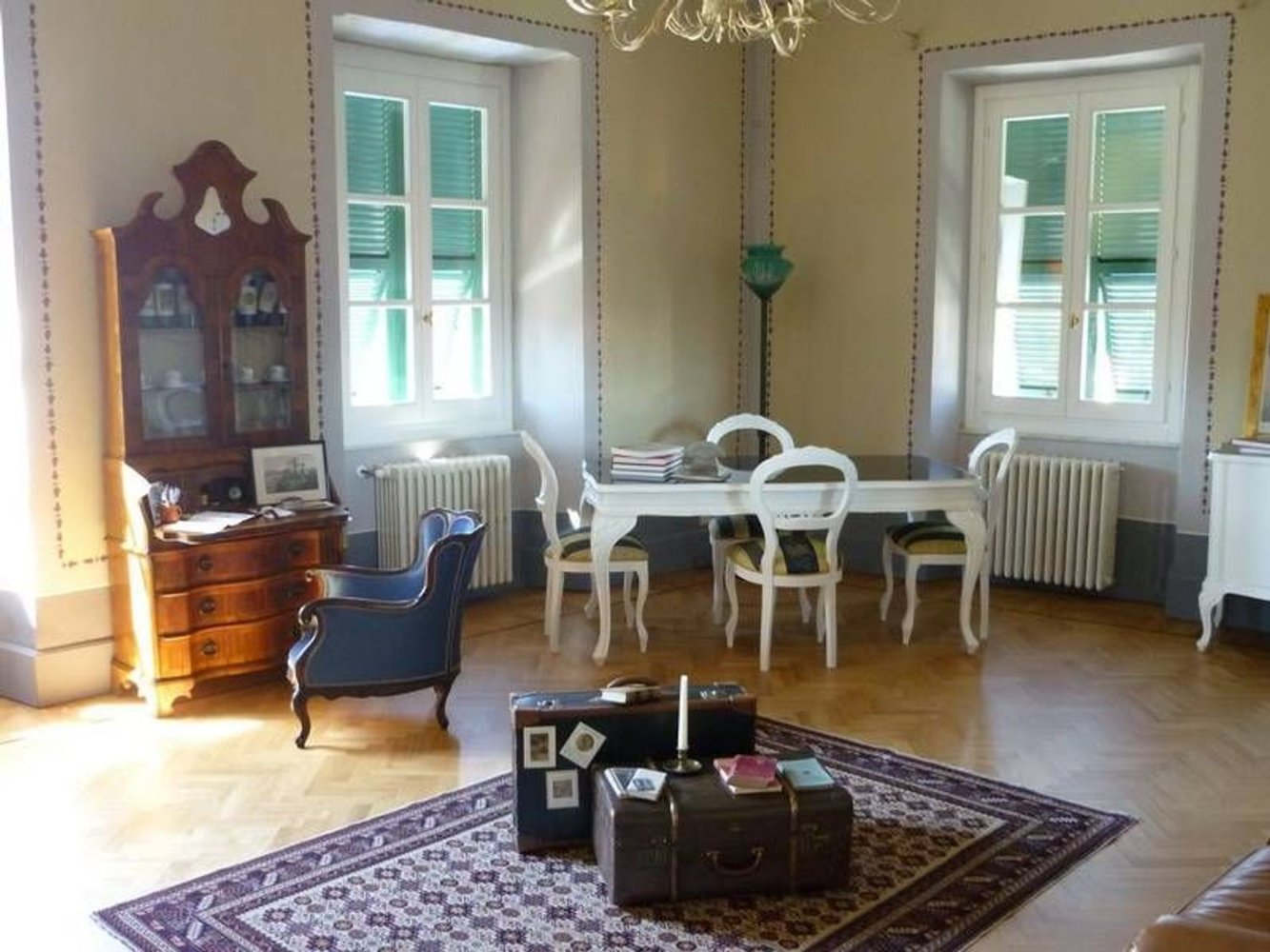 Квартира с 6 комнатами в Сарцана, Италия № 147342