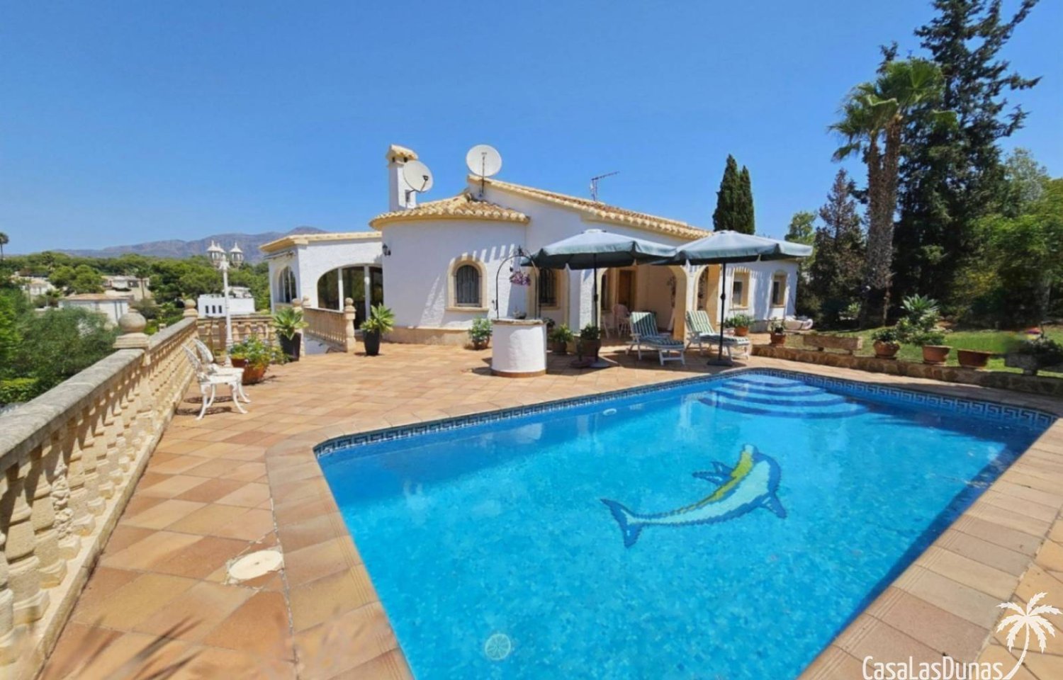 4 غرف نوم فيلا في Alicante, Spain رقم 195505