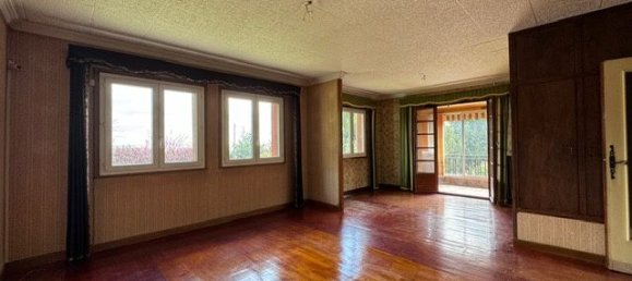 2 bedrooms House in Athis-Mons, France No. 166150 21