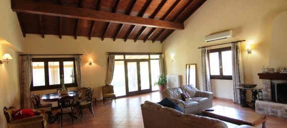 4 bedrooms Commercial property in Corfu, Greece No. 6555 5