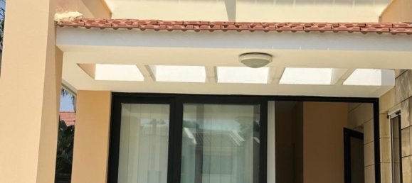 4 Schlafzimmer Villa in Oroklini, Cyprus, Nr. 33730 2