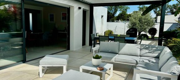 Casa de 3 dormitorios en Surzur, France No. 191390 12