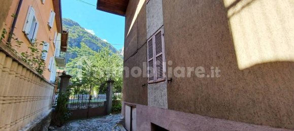 3 Schlafzimmer Haus in Donnas, Italy, Nr. 284150 38