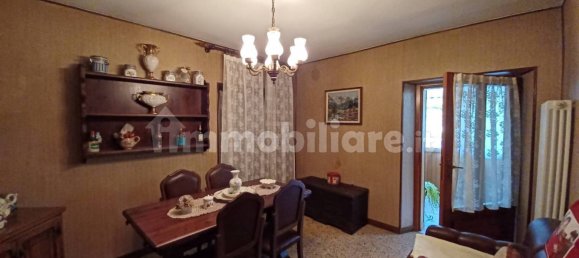 3 Schlafzimmer Haus in Donnas, Italy, Nr. 284150 26