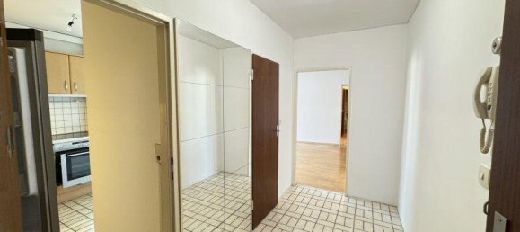 2 rooms Apartment in Penzing, Austria No. 227871 10