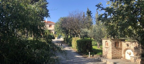 3 Schlafzimmer Gewerbliche Immobilie in Euboea, Greece, Nr. 2594 7