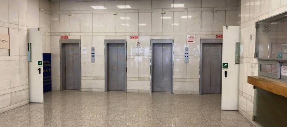 3 rooms Apartment in Milan, Italy No. 247402 18