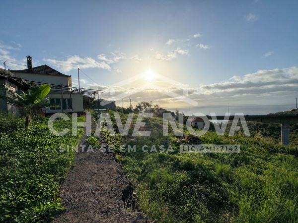 2 bedrooms House in Canico, Portugal No. 92281