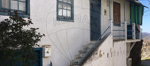 3 bedrooms House in Braganca, Portugal No. 37640 5