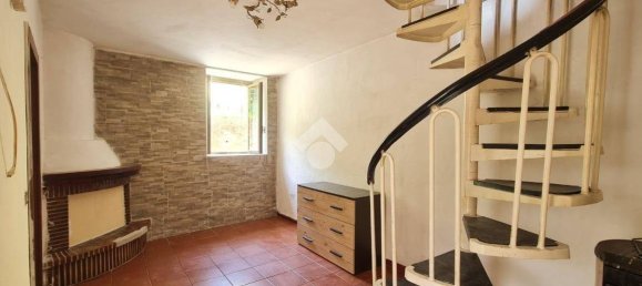 2 bedrooms House in Riccò del Golfo di Spezia, Italy No. 36416 2