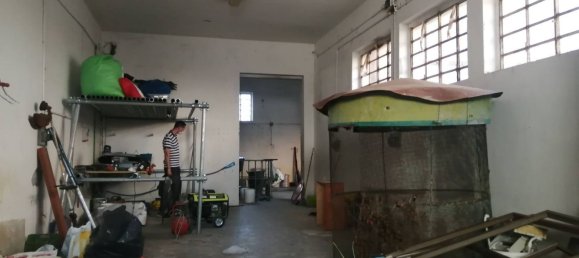 Гараж 65м² в Понсакко, Италия № 152146 3